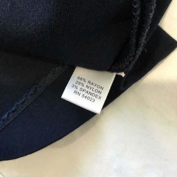 Banana Republic Mini Skirt - Picture 5 of 7